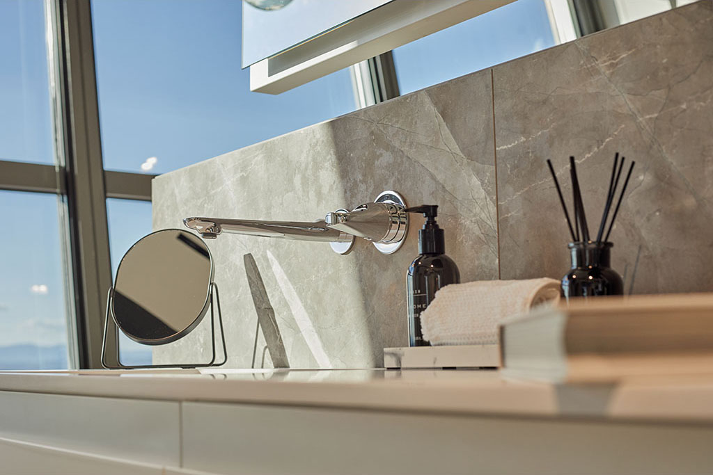 Grifo de lavabo mural 847858 